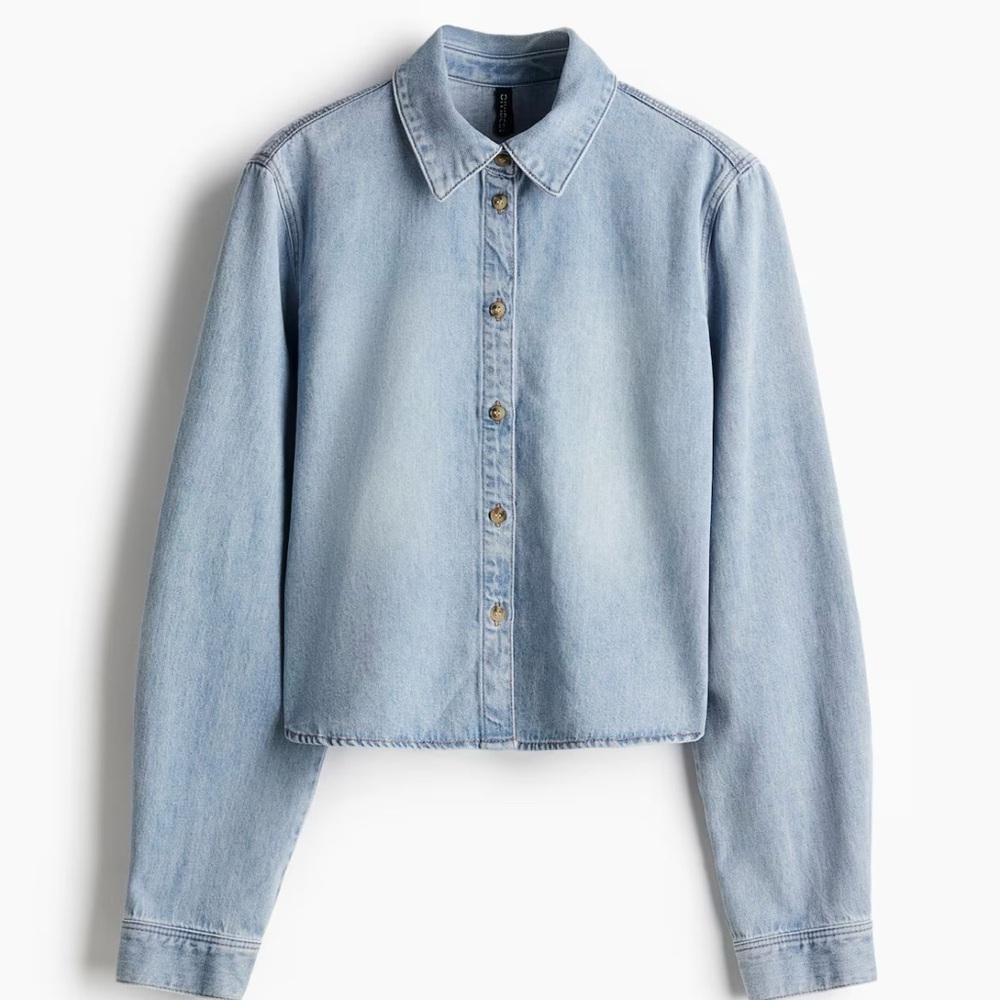 NWT H&M Short Denim Shirt, Women’s Size XSmall, Light Denim Blue - Picture 2 of 9